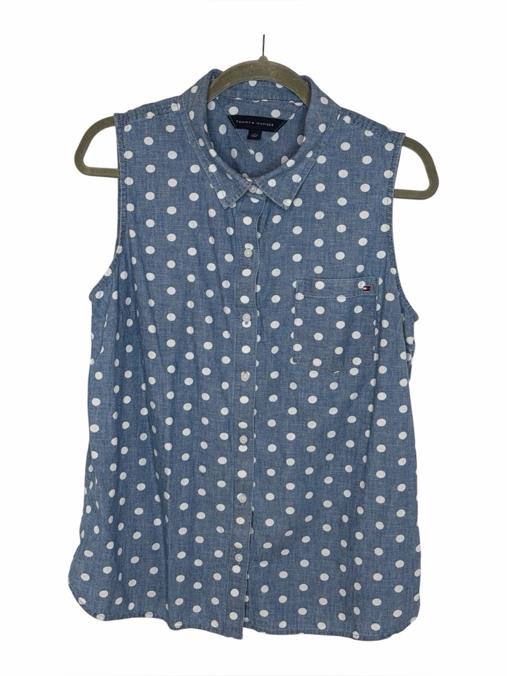 Tommy Hilfiger Size Large Sleeveless Polka Dot Chambray Button Up